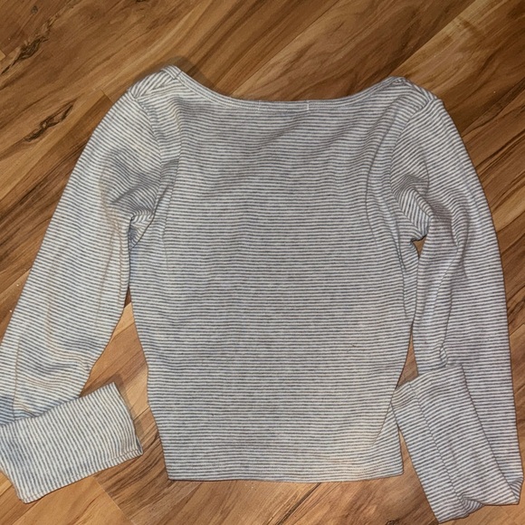 Brandy Melville Gray Striped Long Sleeve Top - Picture 2 of 2